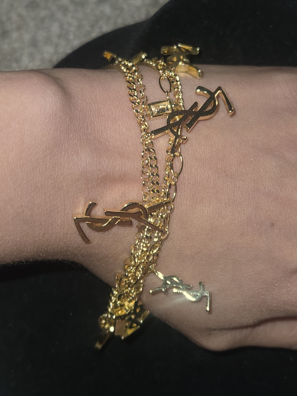 18kgp Yves Saint Laurent Gold Logo Charm Bracelet - Women - Picture 8 of 8